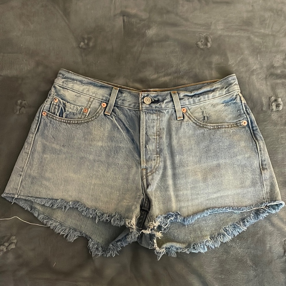 501 Levi Shorts
